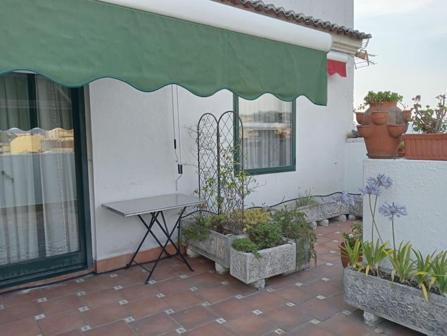 Atico Con Terraza En El Centro De Vigo Apartment Bagian luar foto